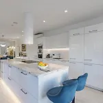 Sara For 10 People Near Novigrad With Sea View And Salt- Water Pool Kaštelir