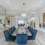 ヴィラ Sara For 10 People Near Novigrad With Sea View And Salt- Water Pool *