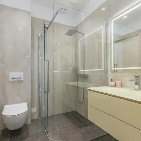 Sara For 10 People Near Novigrad With Sea View And Salt- Water Pool *