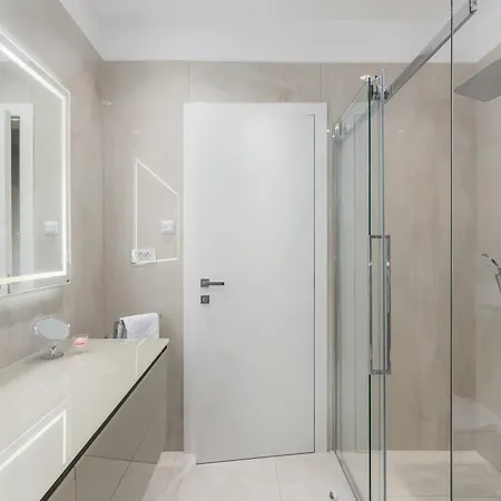 Sara For 10 People Near Novigrad With Sea View And Salt- Water Pool *